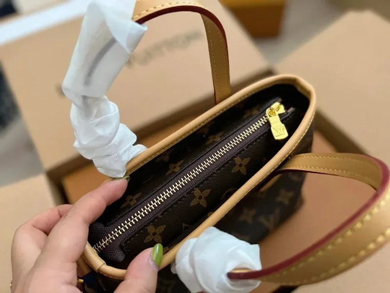 Louis Vuitton's new high-quality versatile single shoulder crossbody bag for women's retro trend | L