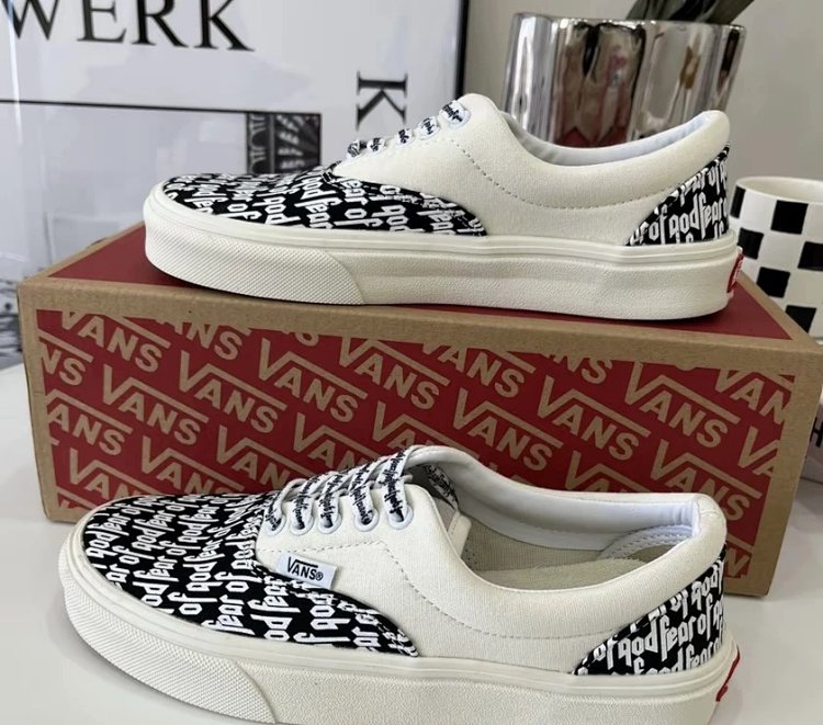Wansi board shoes, one foot low cut shoesFear of God x Vans Era 95 dx white black fog  | Loongbuymal