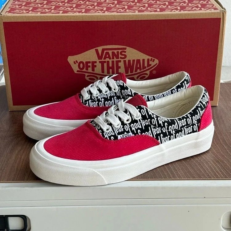 Wansi board shoes, one foot low cut shoesFear of God x Vans Era 95 dx white blac