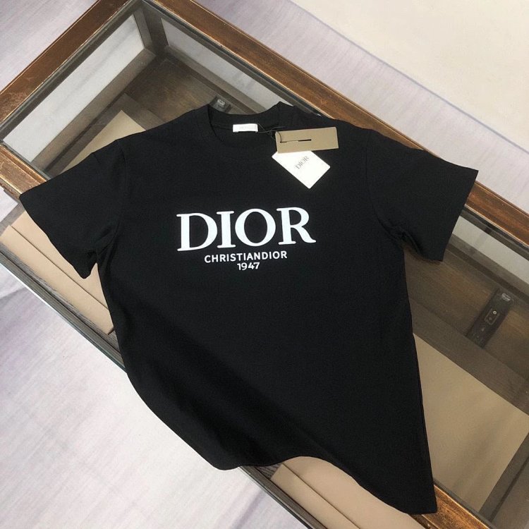 Dior light luxury short sleeved T-shirt men's half sleeved top unisex Dior short sleeved shirt | Lo