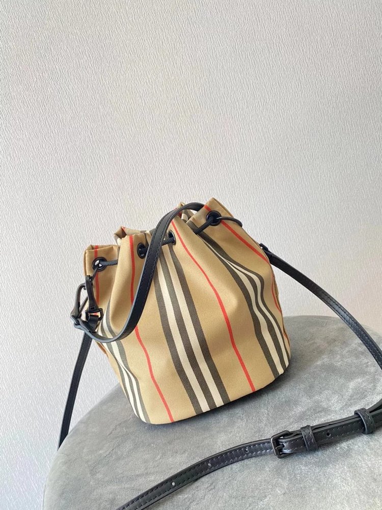 Burberry storage classic plaid canvas bucket bag drawstring bag | Loongbuymall