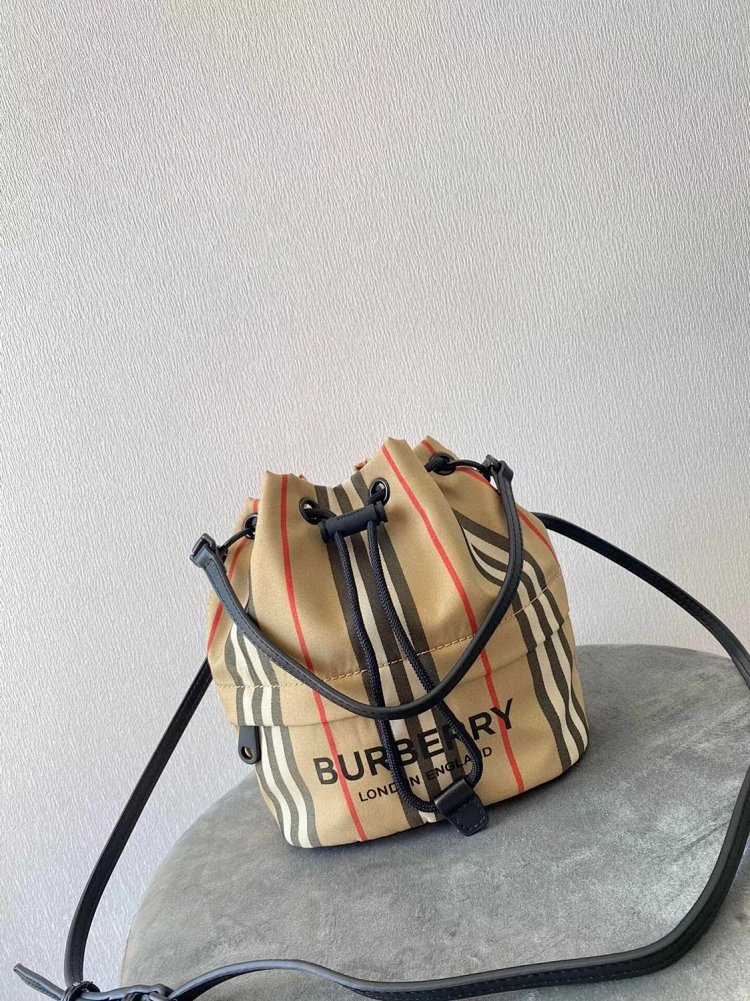 Burberry storage classic plaid canvas bucket bag drawstring bag | Loongbuymall