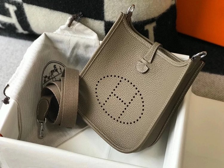 Hermes mini calf leather hollow shoulder crossbody buckle women's bag | Loongbuymall