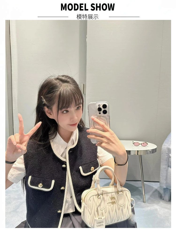 miumiu  Retro leather crossbody bag | Loongbuymall