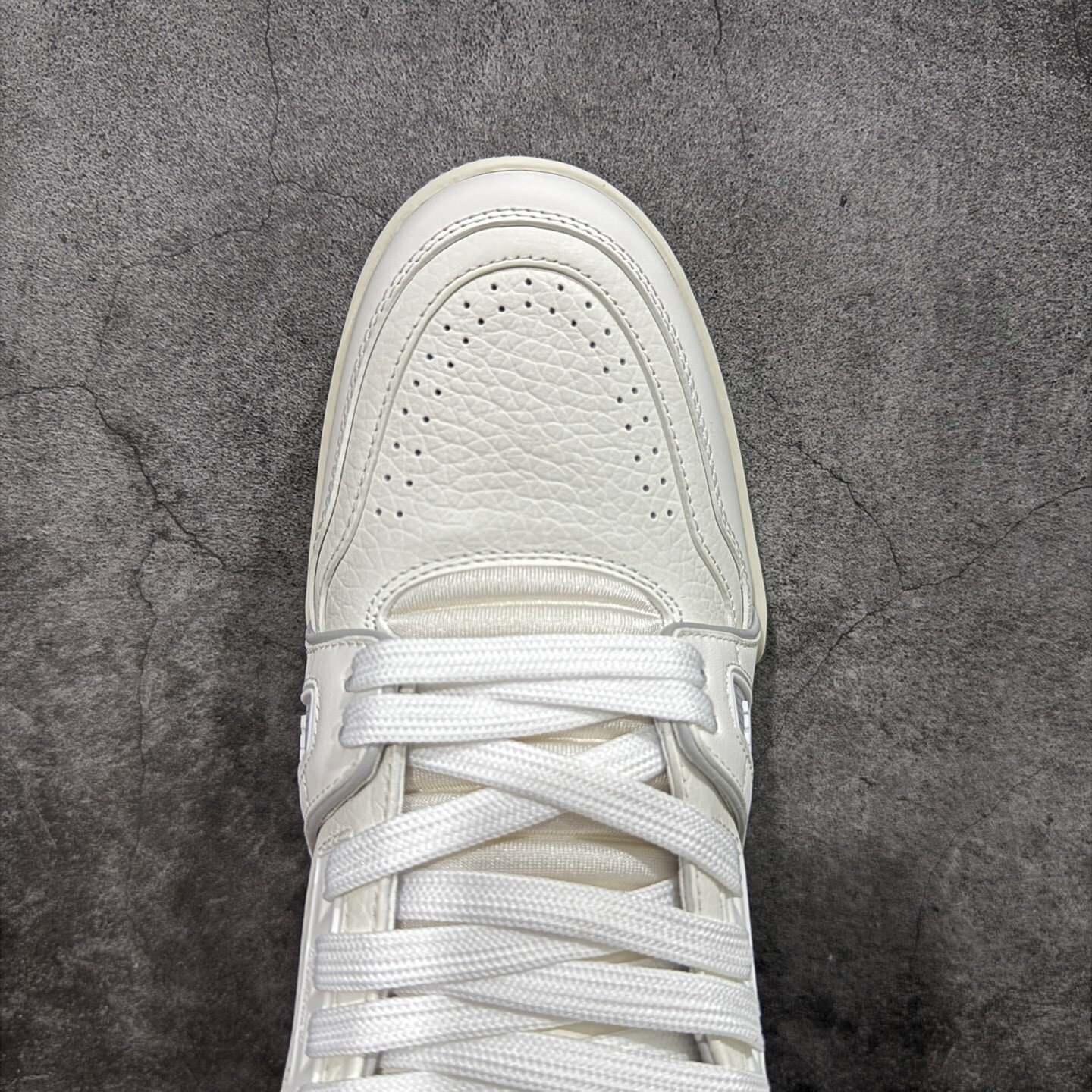 Louis Vuitton  Trainer Sneaker T538002 | Loongbuymall
