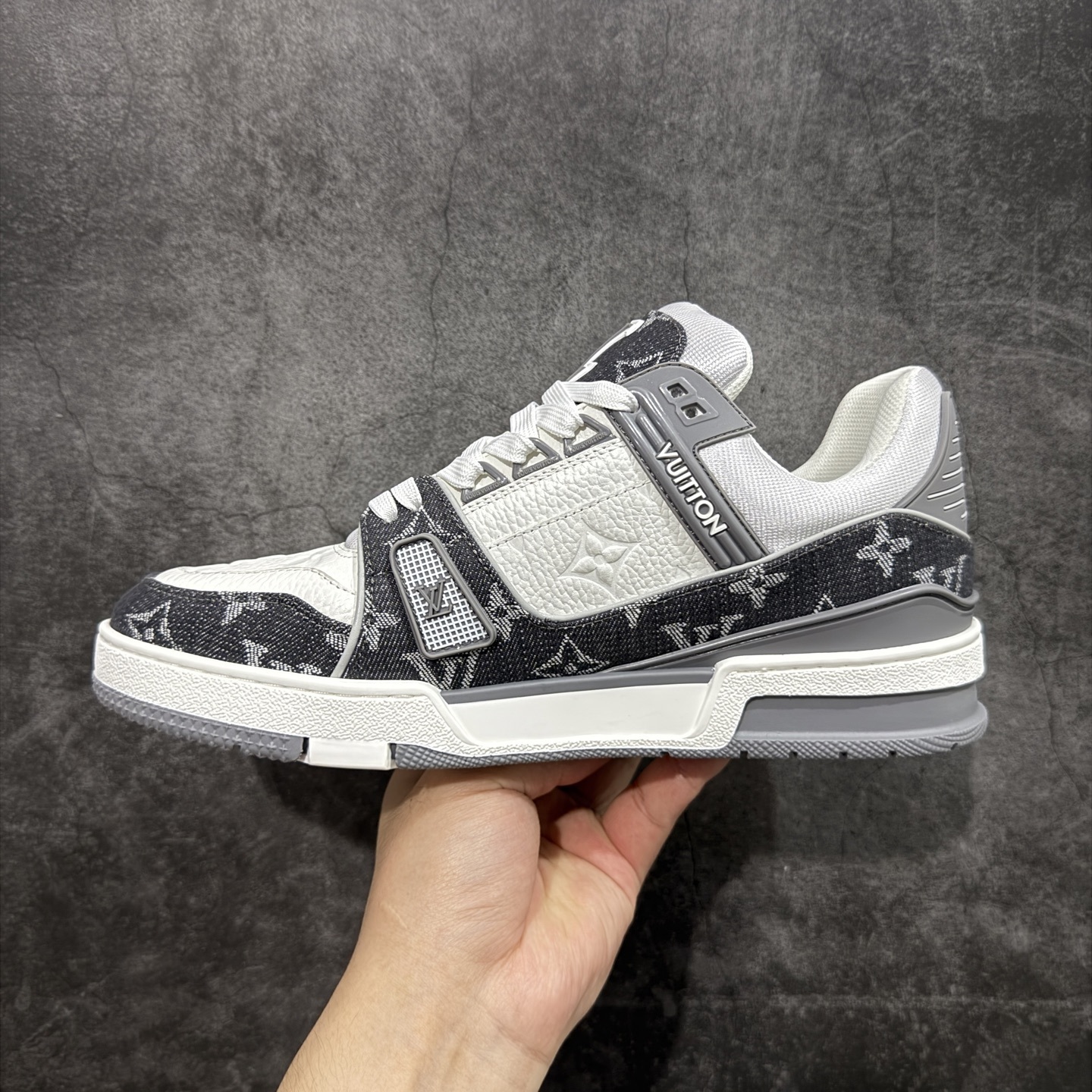 Louis Vuitton  Trainer Sneaker T538003 | Loongbuymall