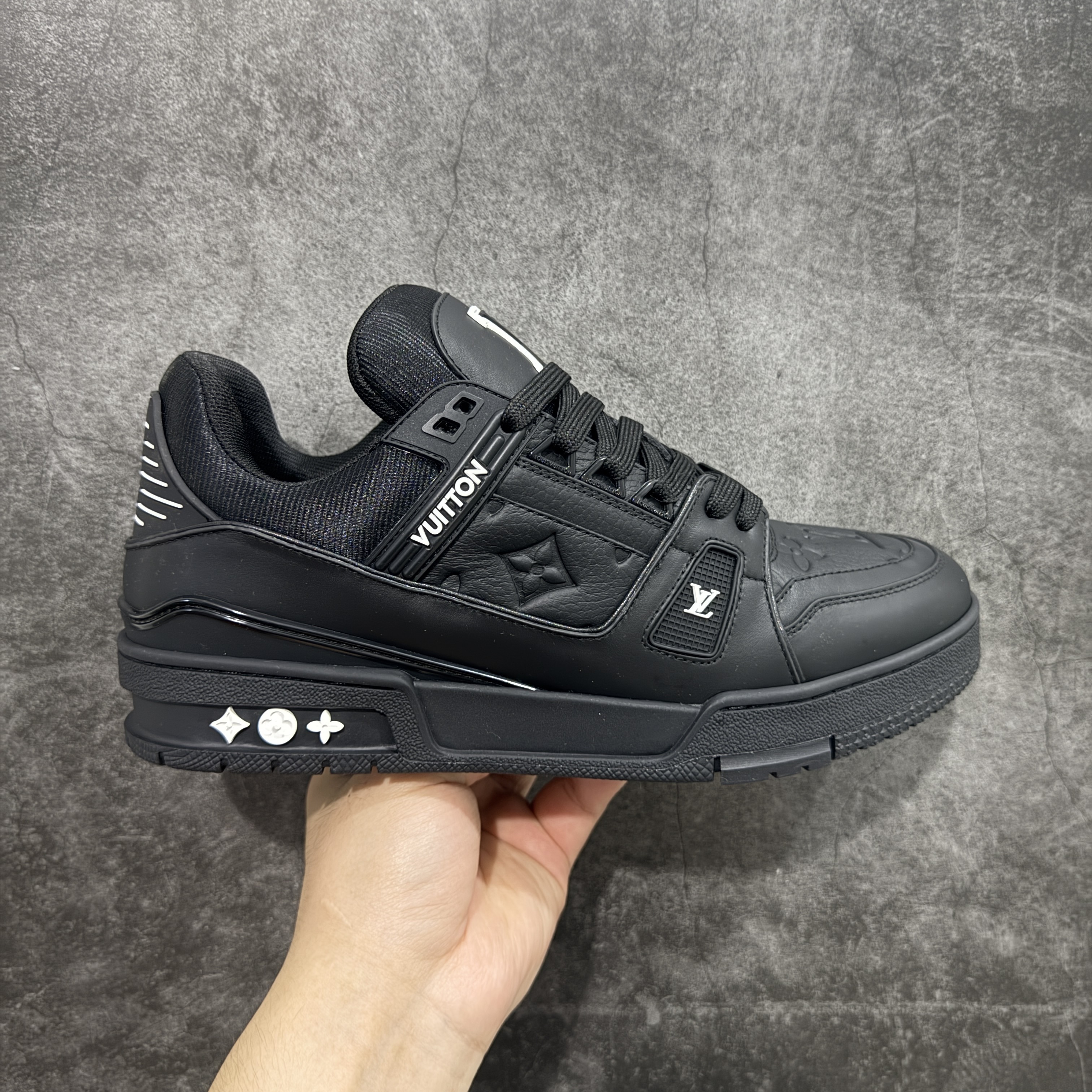 Louis Vuitton  Trainer Sneaker T538007 | Loongbuymall