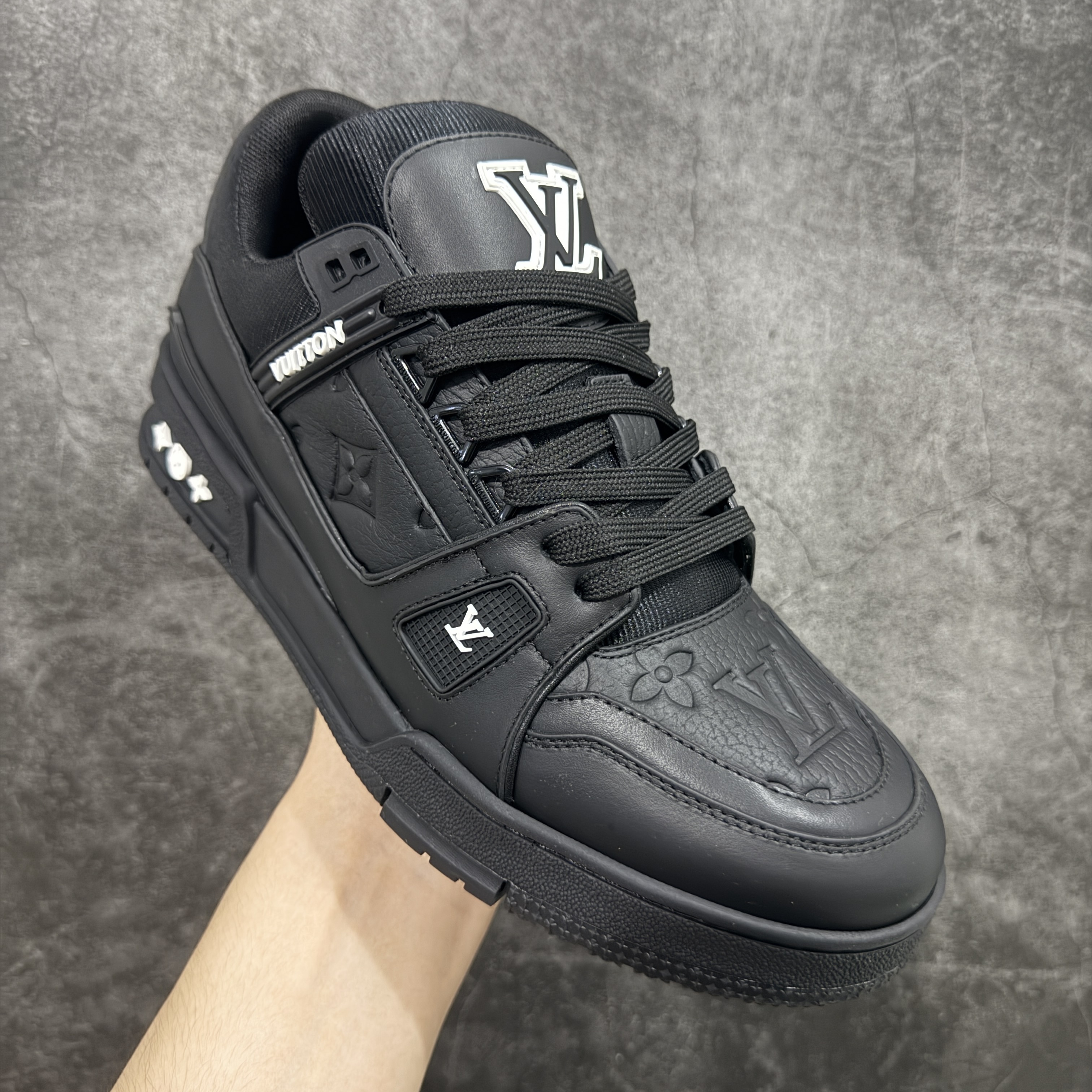 Louis Vuitton  Trainer Sneaker T538007 | Loongbuymall