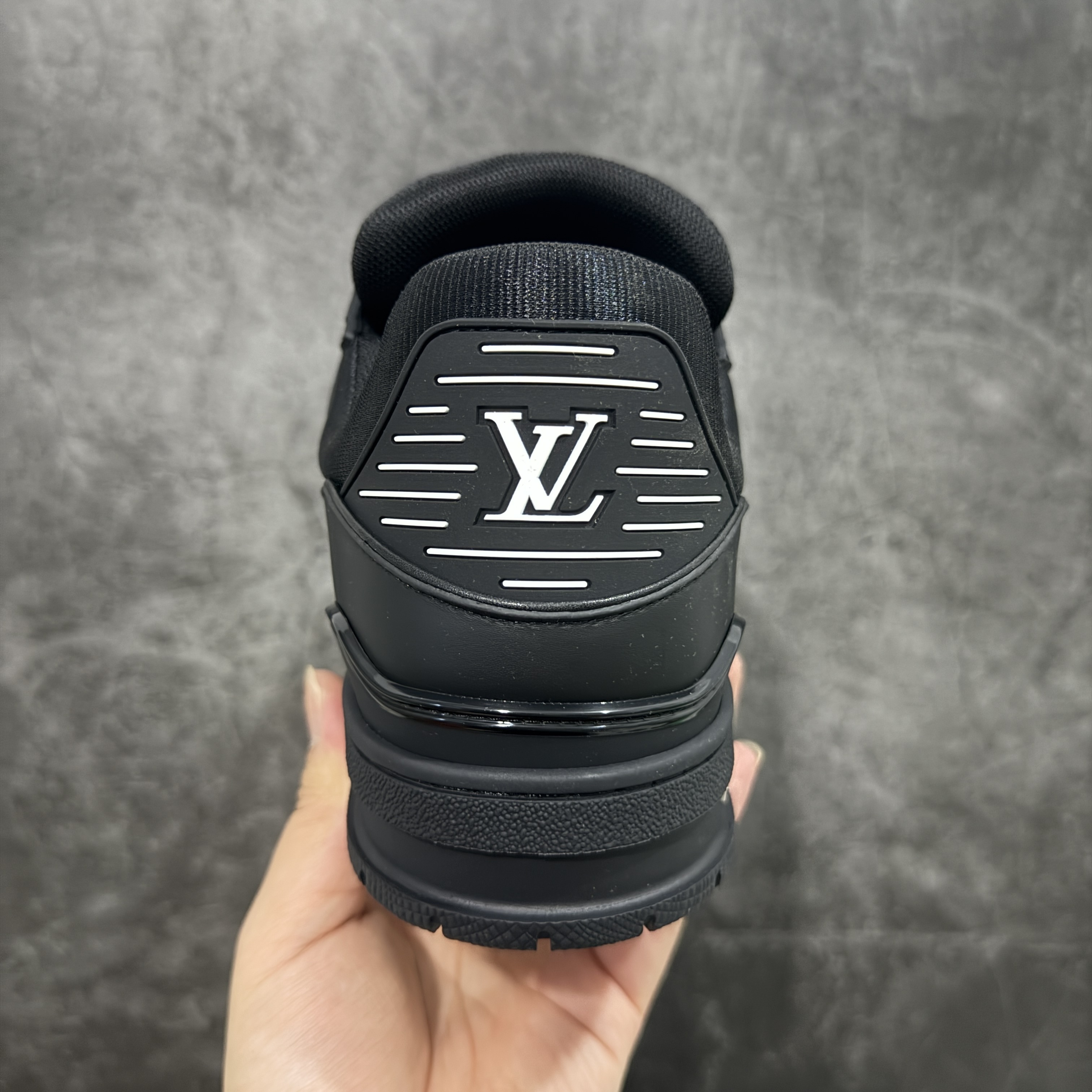 Louis Vuitton  Trainer Sneaker T538007 | Loongbuymall