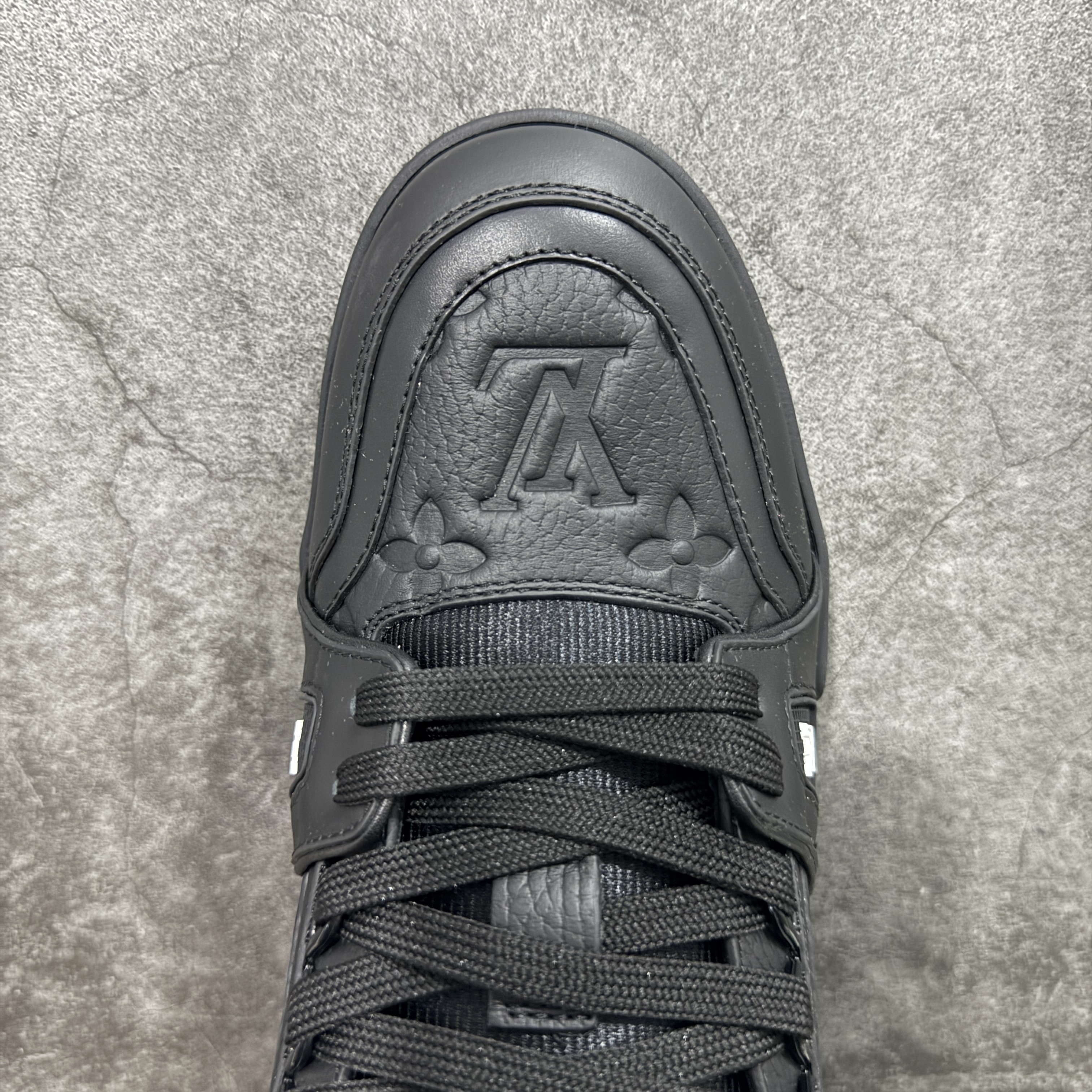 Louis Vuitton  Trainer Sneaker T538007 | Loongbuymall