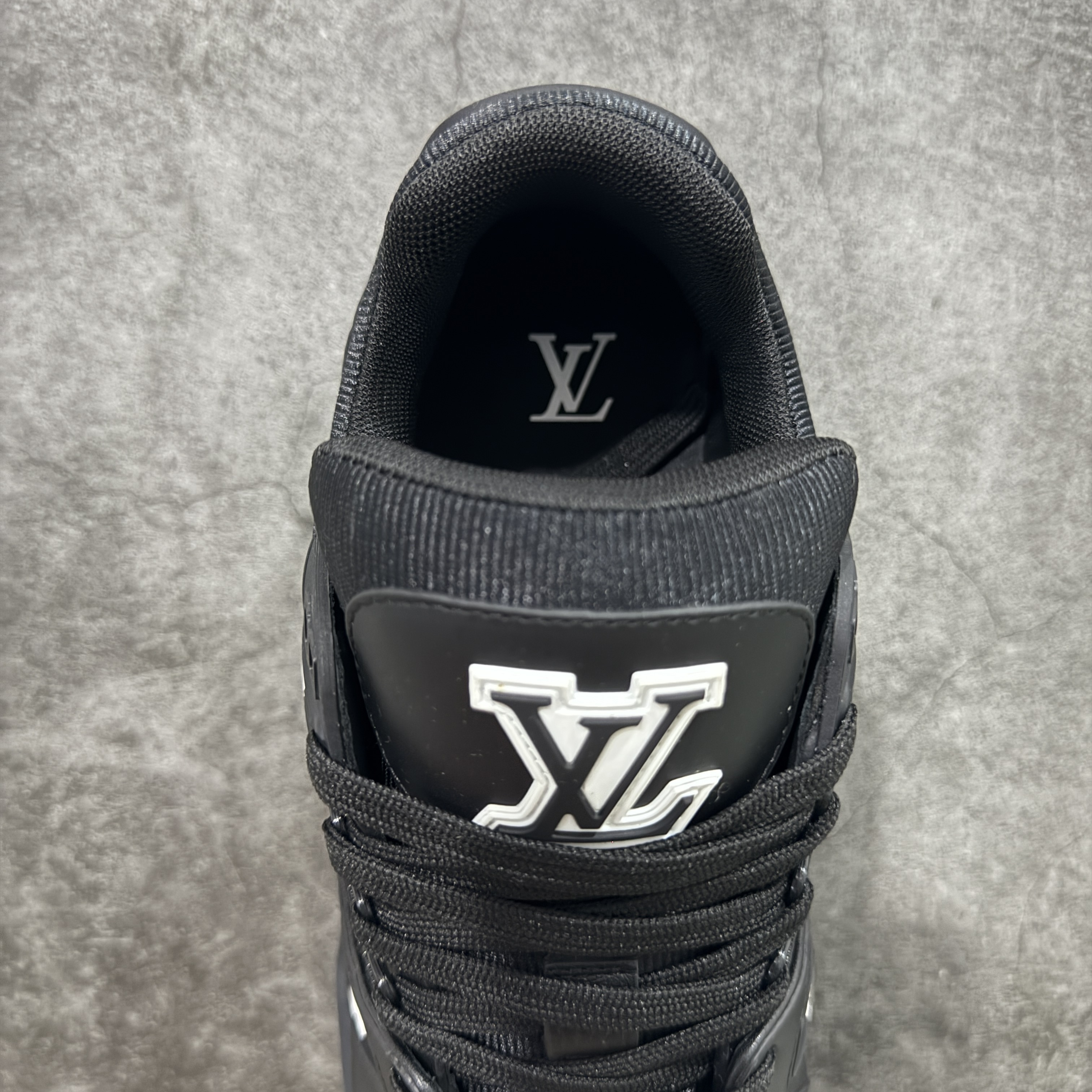 Louis Vuitton  Trainer Sneaker T538007 | Loongbuymall