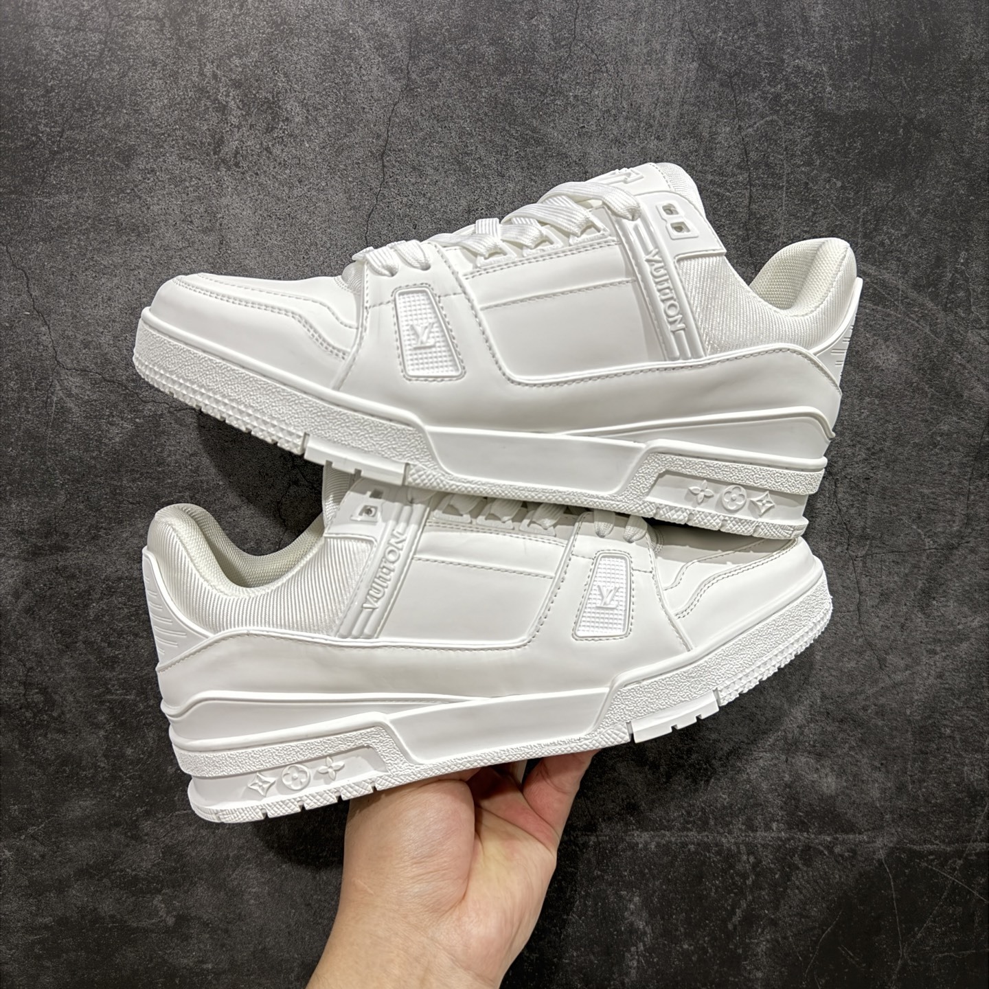 Louis Vuitton Trainer Sneaker T538008