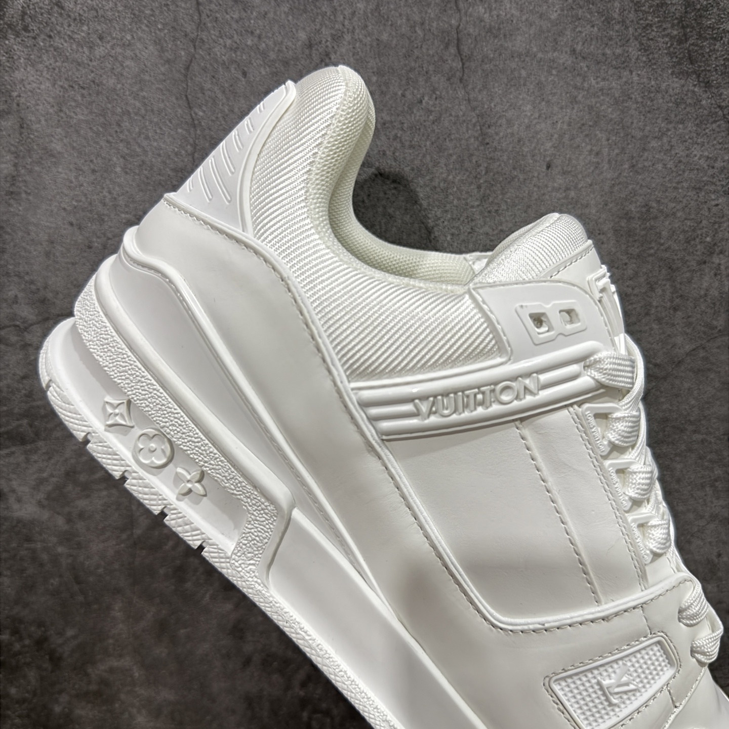 Louis Vuitton Trainer Sneaker T538008 | Loongbuymall