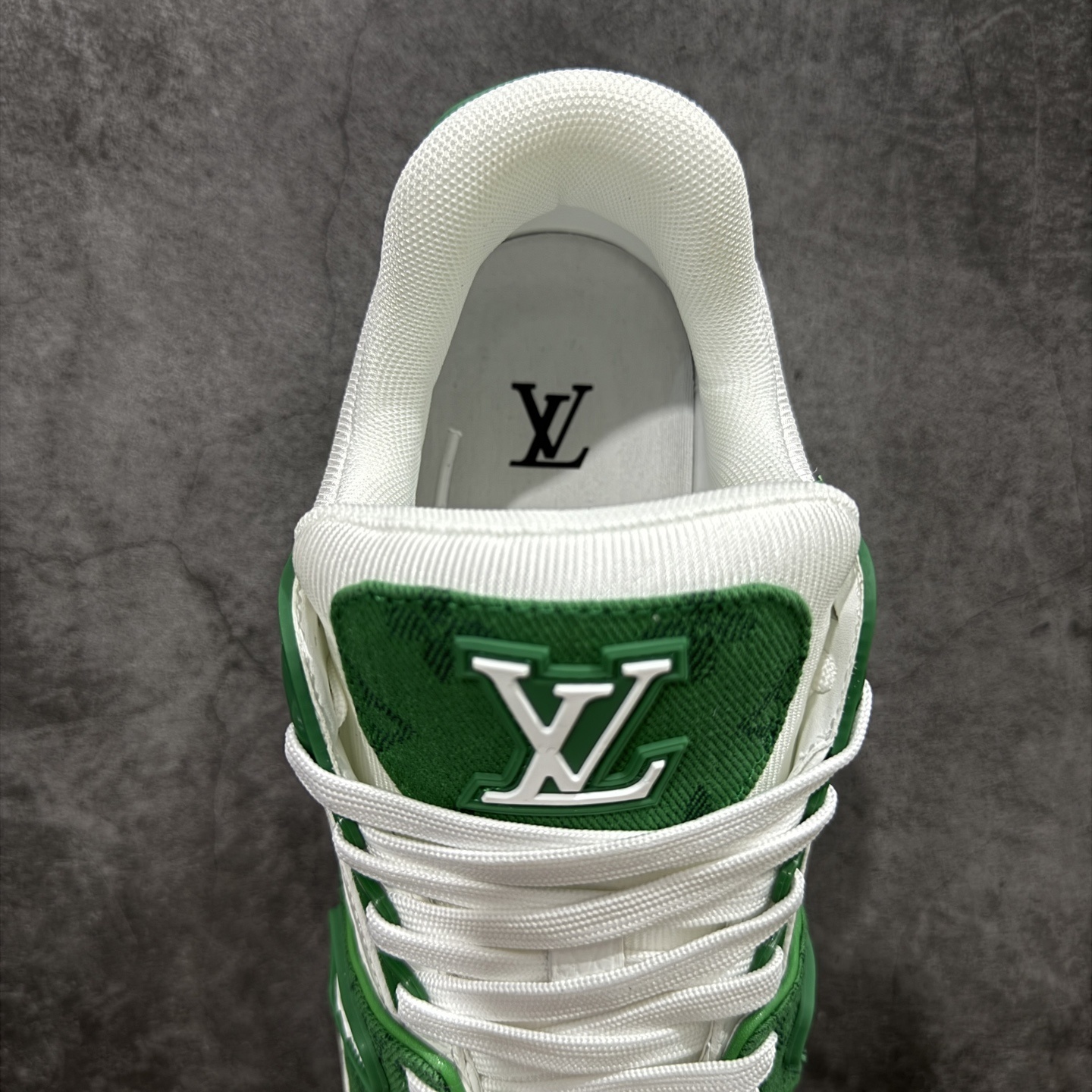 Louis Vuitton Trainer Sneaker T538009 | Loongbuymall