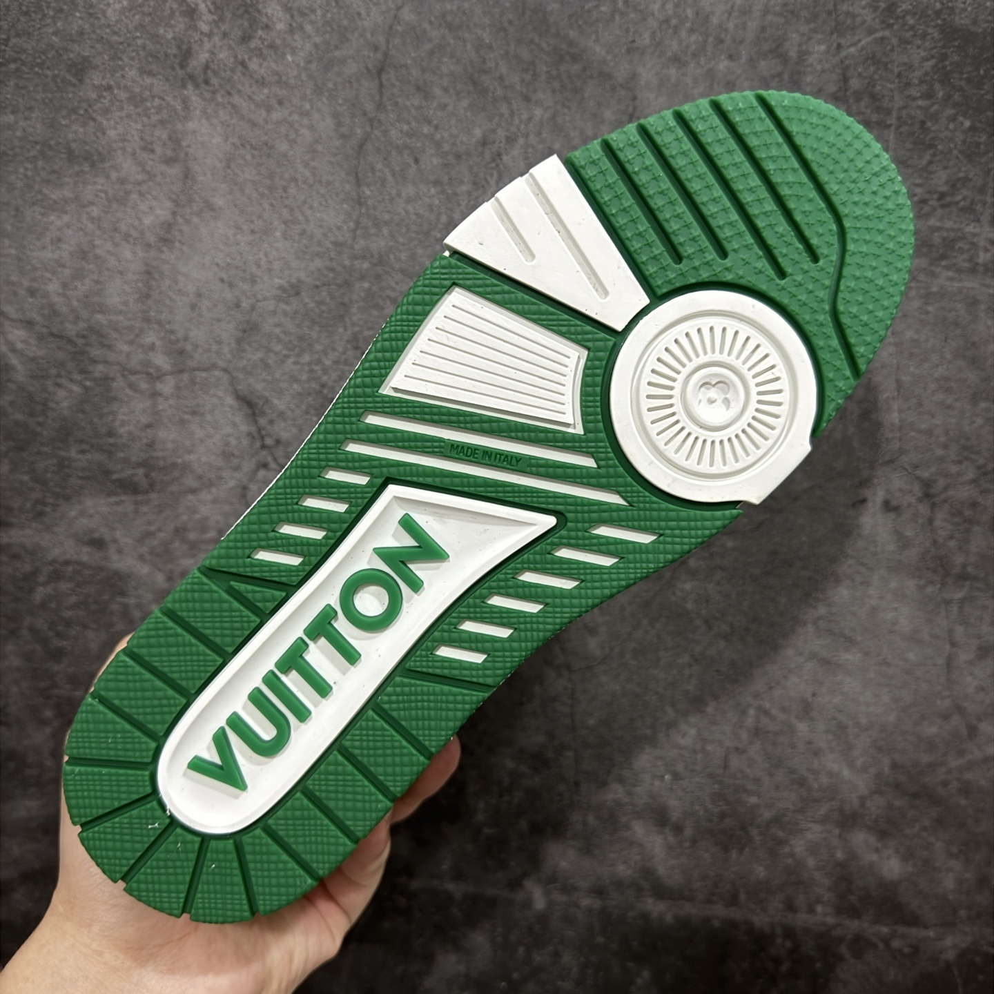 Louis Vuitton Trainer Sneaker T538009 | Loongbuymall