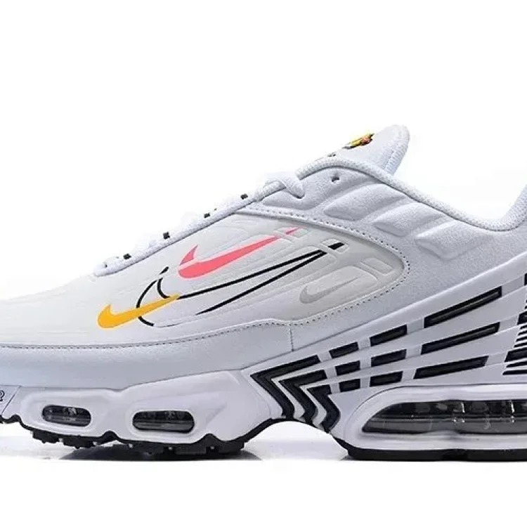 Max Plus 3 Casual Sneakers
