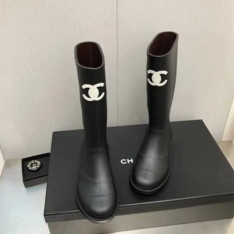 Boots Rider Black Women's Mid-Length Boots Thick-soled Small Rubber Antique Fragrant High Rain