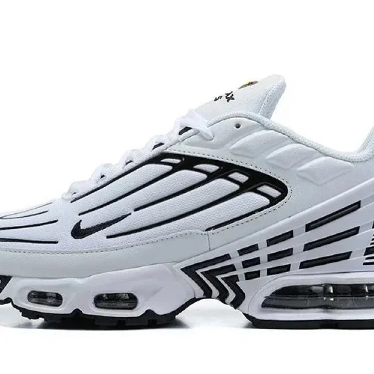 Max Plus 3 Casual Sneakers