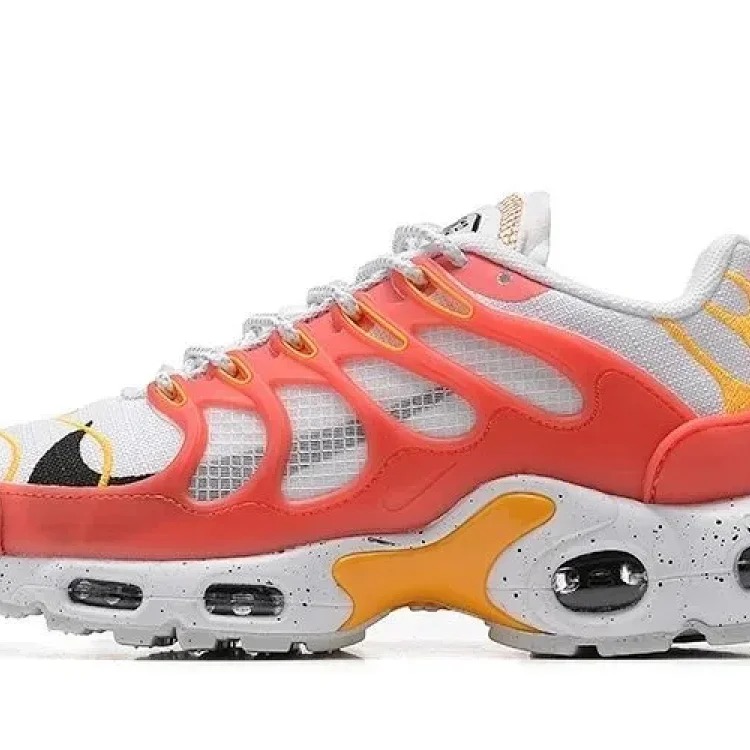 Max Terrascape Plus Casual Sneakers