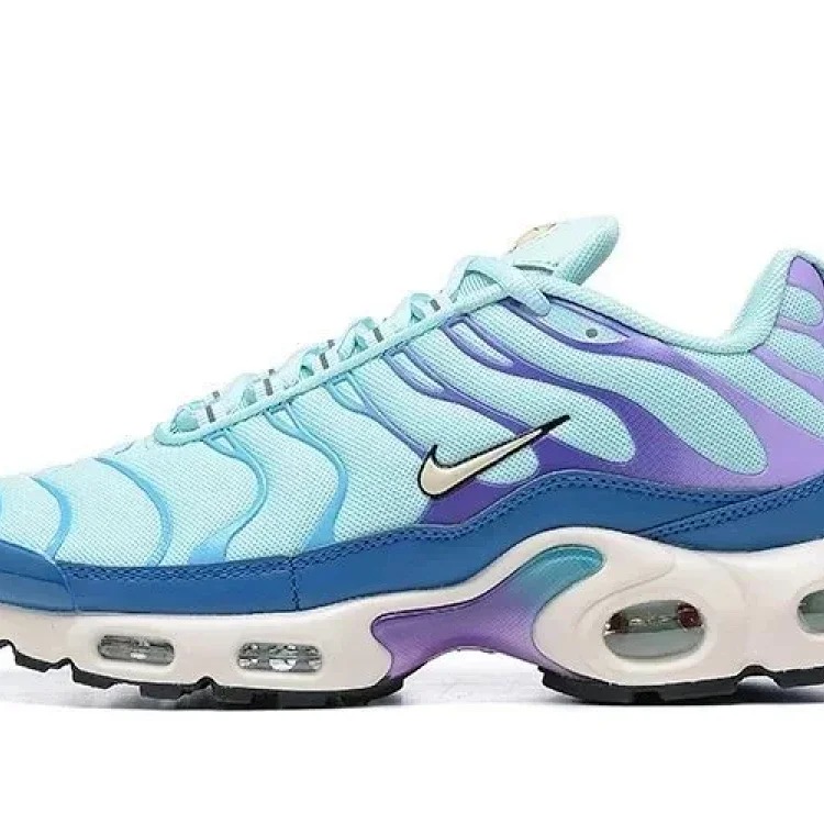 Max Plus TN (2) Casual Sneakers