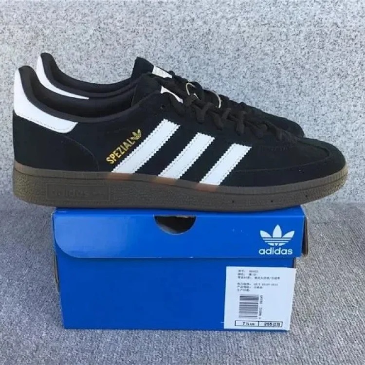 Fashion Trendy Sneakers 2021 005