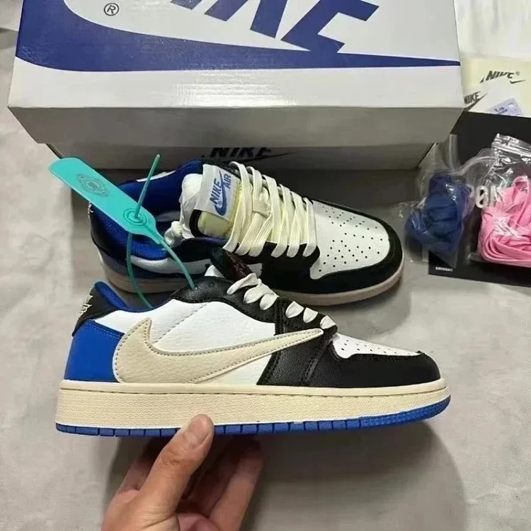 Youth Fashion Shoes ()