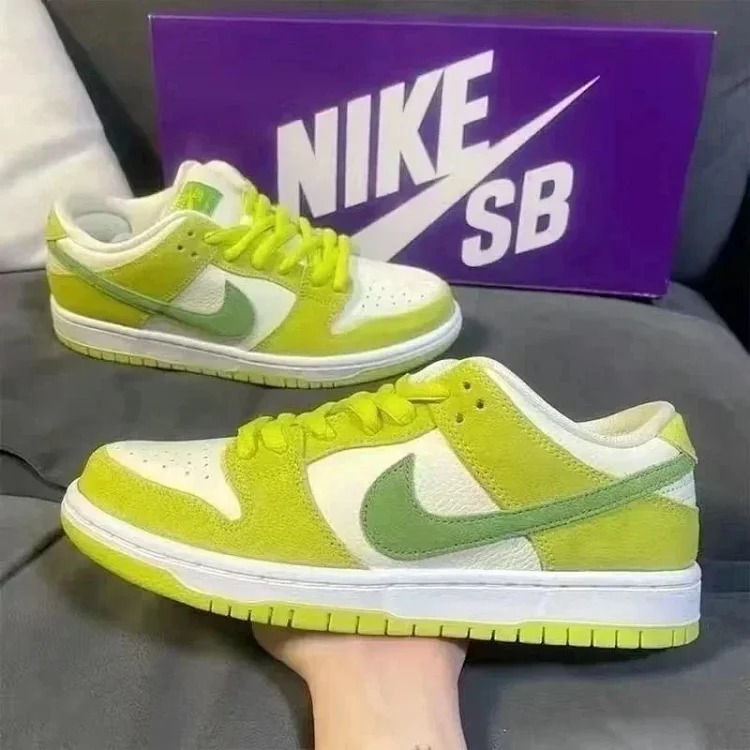 Youth Fashion Shoes ()