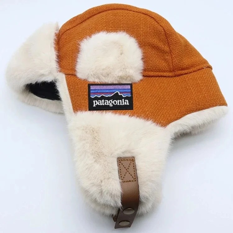 P lambswool thunder hat
