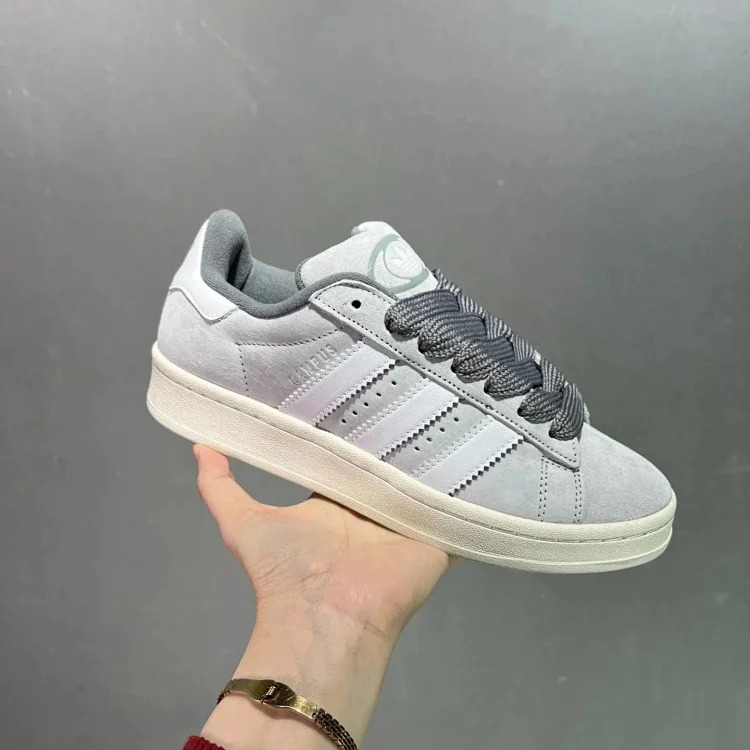 Casual Classic Vintage Sneakers HQ8708 1013