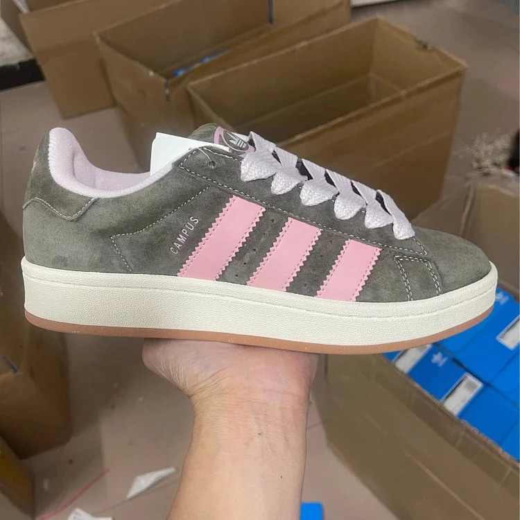 Casual Classic Vintage Sneakers HQ8708 1013