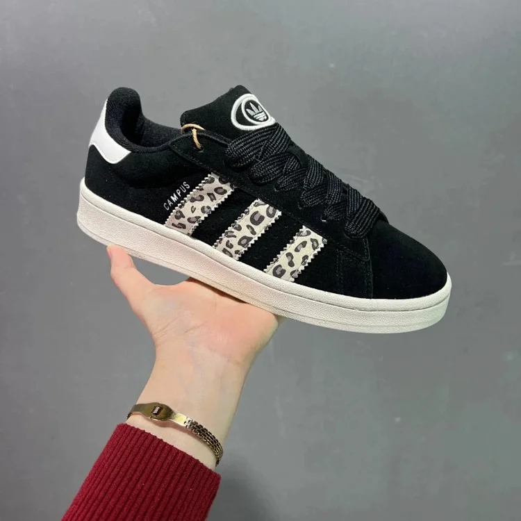 Casual Classic Vintage Sneakers HQ8708 1013