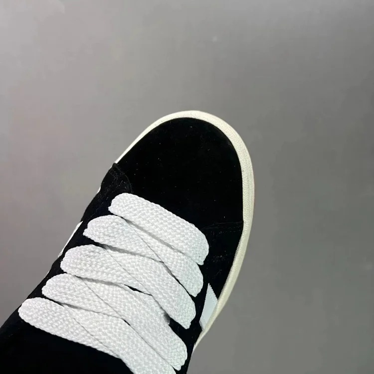Casual Classic Vintage Sneakers HQ8708 1013