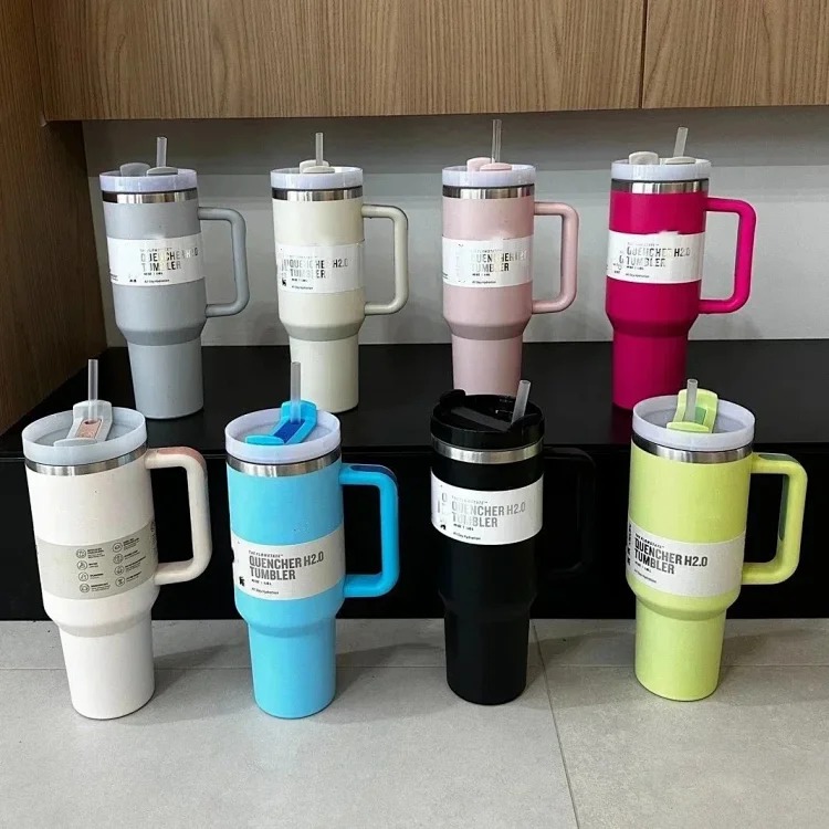 Youth fashion water cup