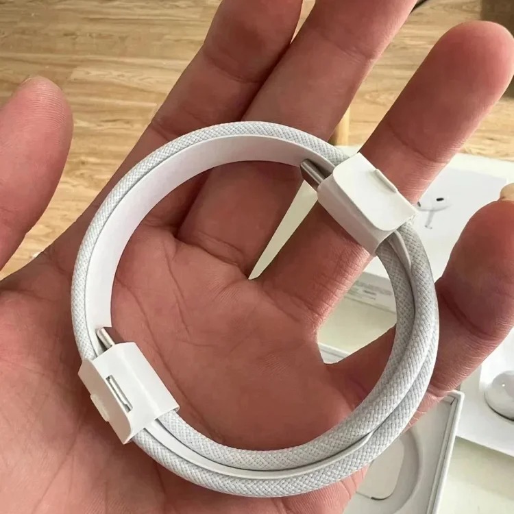 A&P new fashionable and trendy headphones
