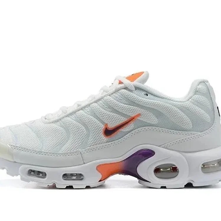Max Plus TN Sneakers