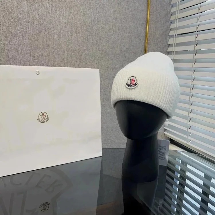 m hat