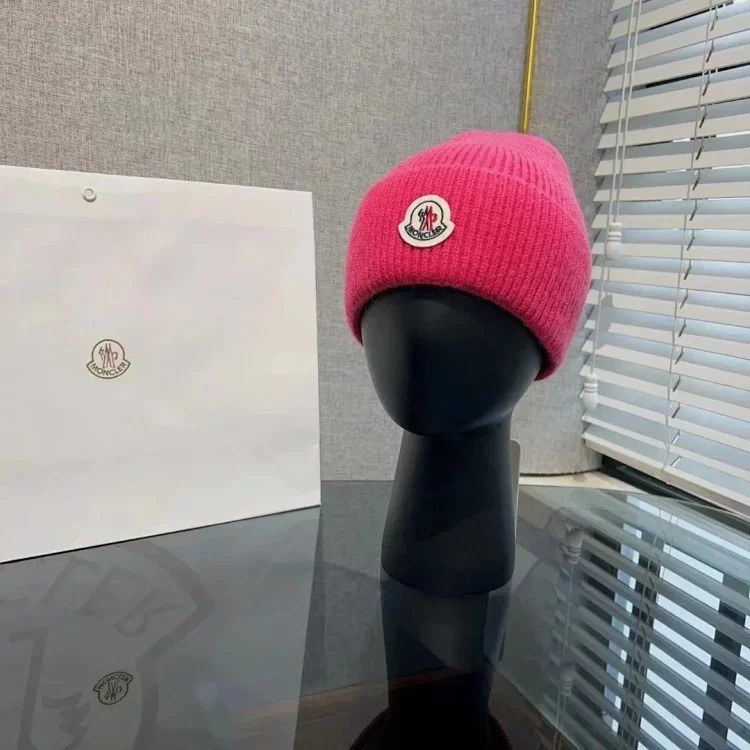 m hat