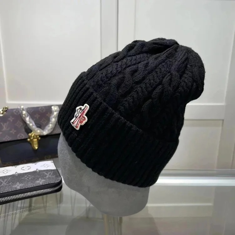 m hat