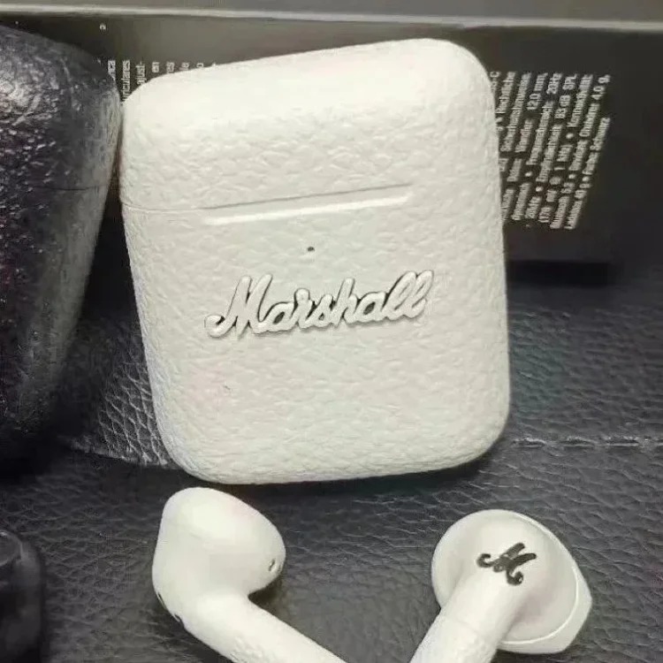 Wireless Bluetooth headsets