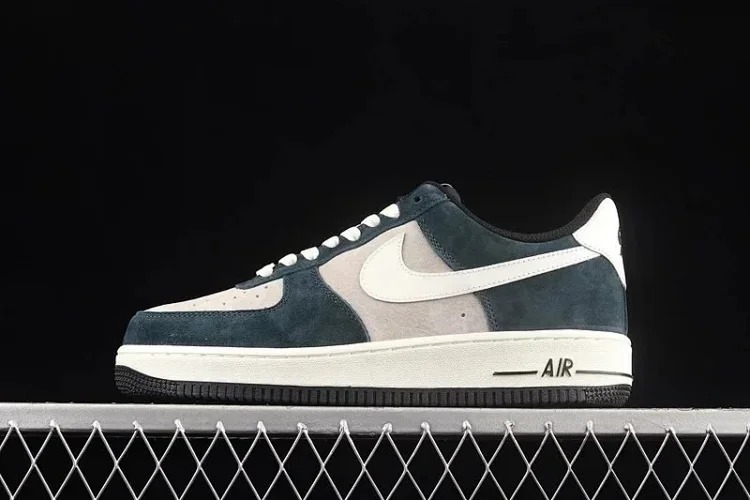 OG FORCE 1 07 LOW Casual sneakers