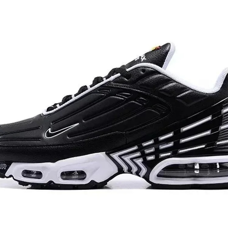 Max Plus 3 Casual Sneakers