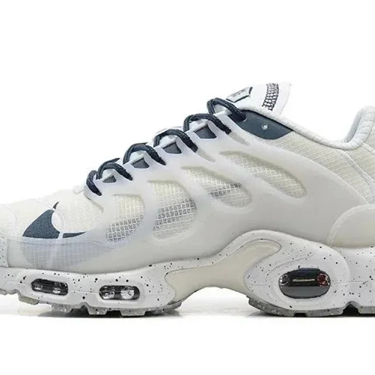 Max Terrascape Plus Casual Sneakers