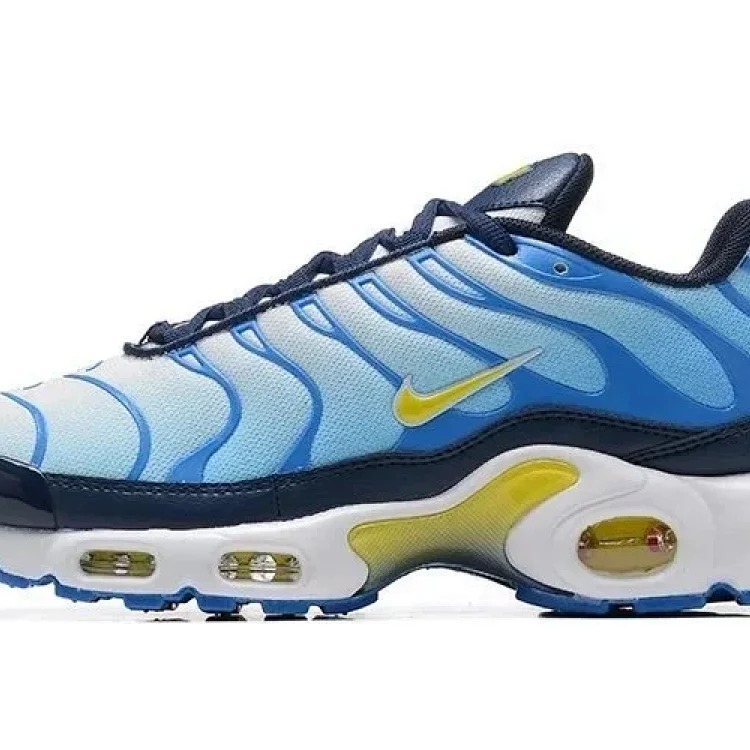 Max Plus TN (2) Casual Sneakers