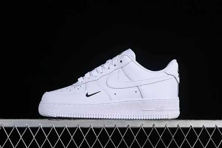 OG FORCE 1 07 LOW Casual sneakers