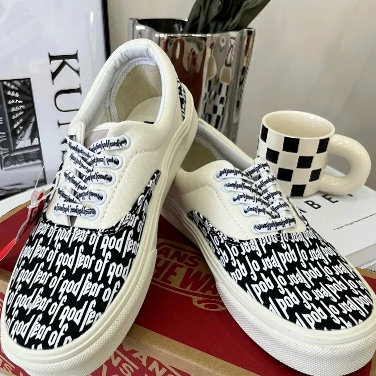 Vans sneakers slip-on low-top shoes Fear of God x Vans Era 95 dx white black fog casual lightweight low-top canvas shoes men and women same style black and white