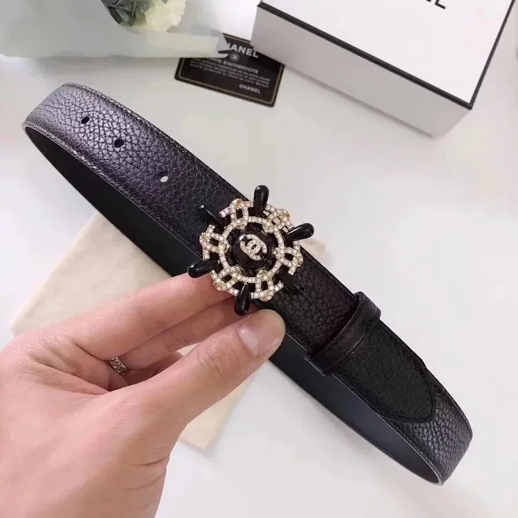 Original counter version comes with packaging leather diamond buckle belt, full leather belt, women's casual versatile trendy trousers belt, men's and women's business casual belt belt, men'