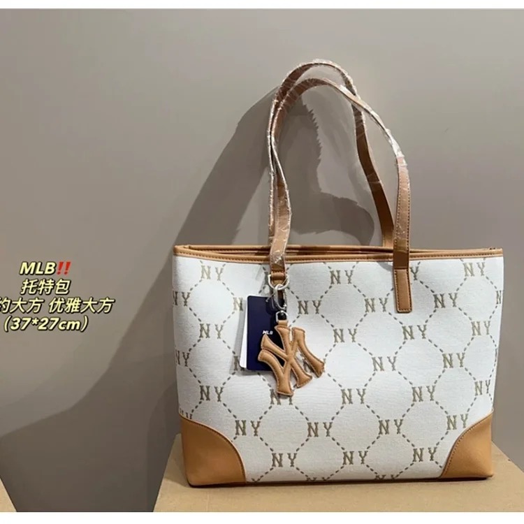 MLB canvas NY light luxury tote bag MLB fashion large-capacity commuter shoulder bag NY retro presbyopic shopping bag handbag