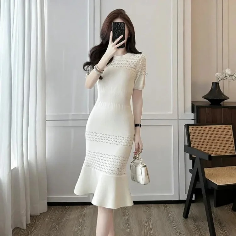 Summer style round neck short-sleeved hollow ice silk knitted dress for women with small fragrant wa