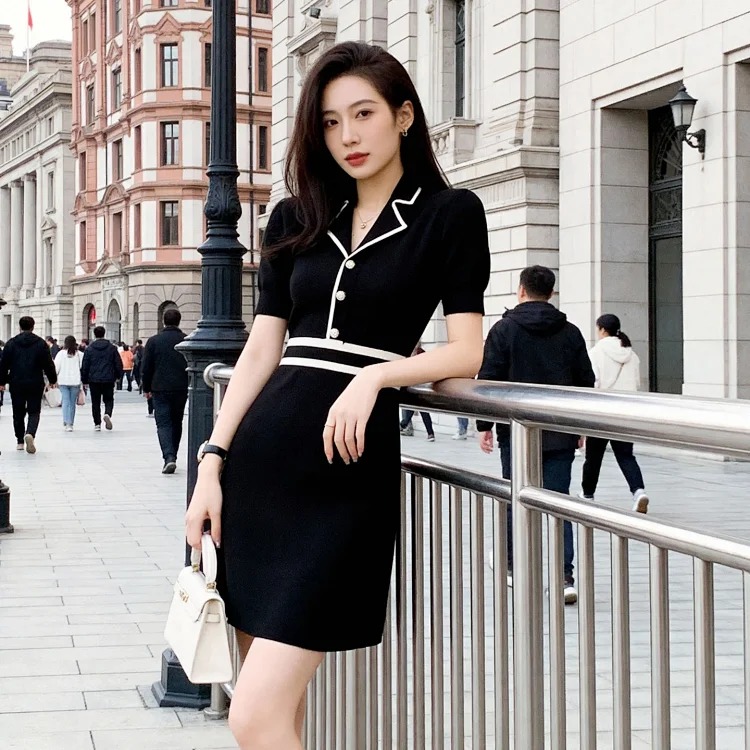 [OG] Global Shopping Summer Ice Silk Knitted Dress Women's French Style Socialite Small Fragrance Style Waist Slimming Short Sleeve A-Line Little Black Dress