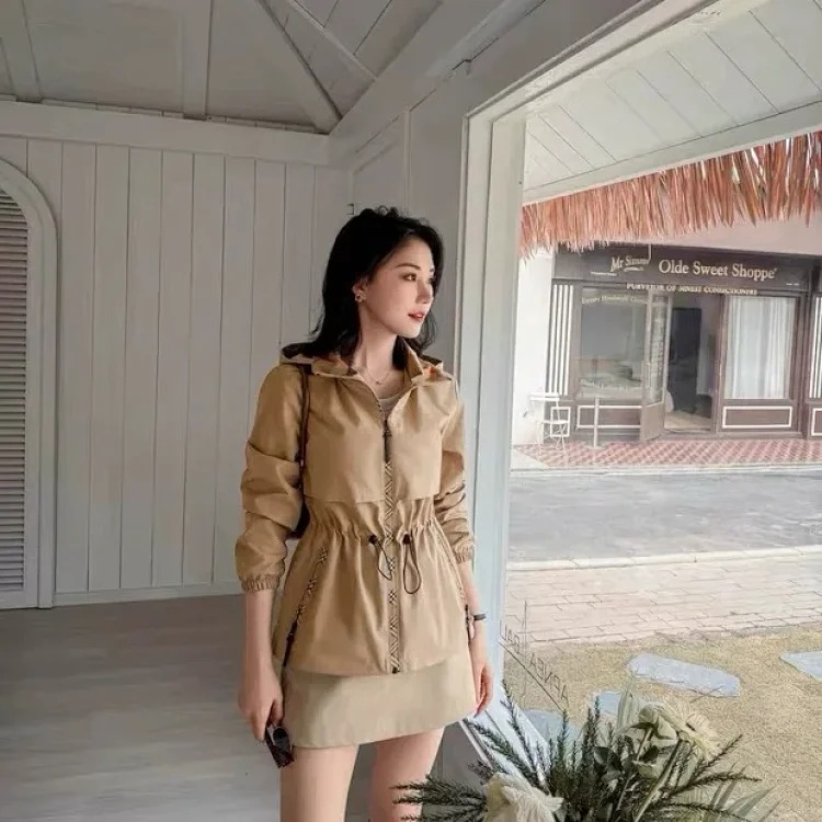 [Only pure original] Ready stockThe first choice for purchasing agentsThe highest version Burberry Light Luxury Authentic 2026 Spring New Women's High-end British Windbreaker Jacket Slim Tem